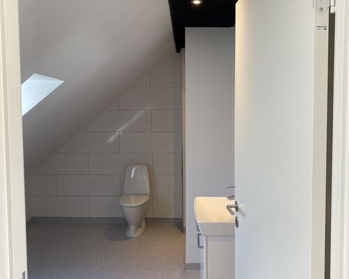 Nyopført lejlighed med bedste beliggenhed