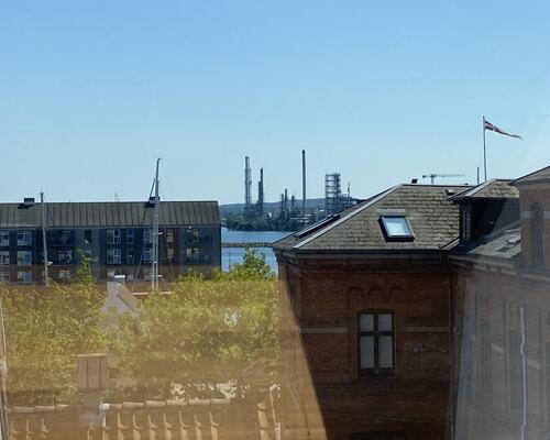 Nyopført lejlighed med bedste beliggenhed