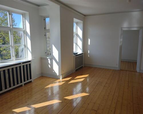 7 værelses lejlighed i Odense C