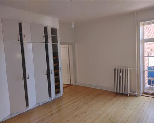 7 værelses lejlighed i Odense C