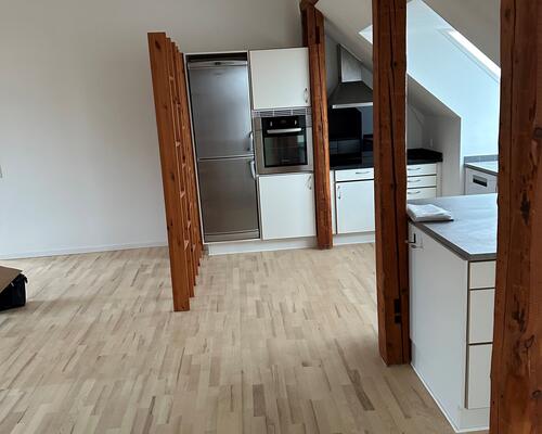 Stor og charmerende lejlighed i Randers C