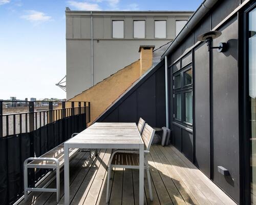 Amazing penthouse apartment with a terrace on 13 m2