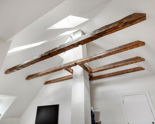 Amazing penthouse apartment with a terrace on 13 m2