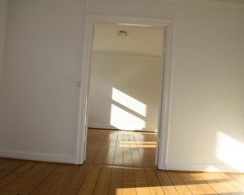 Flot højloftet lejlighed i Søndergade