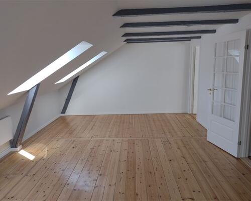 4 værelses lejlighed i Odense C