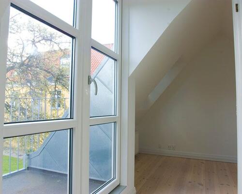 Central lejlighed "Rækkehus" i privat gård