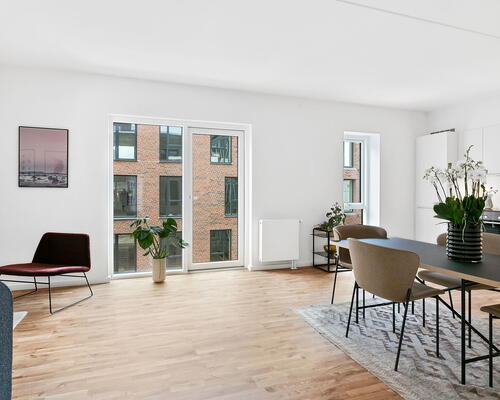 6 værelses lejlighed i København S