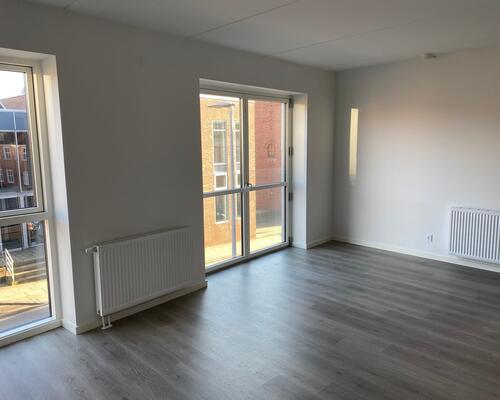 LÆKKER LEJLIGHED ER TIL LEJE NU I HJERTET AF VIBORG