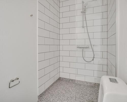Charmerende og moderne 2-værelses lejlighed