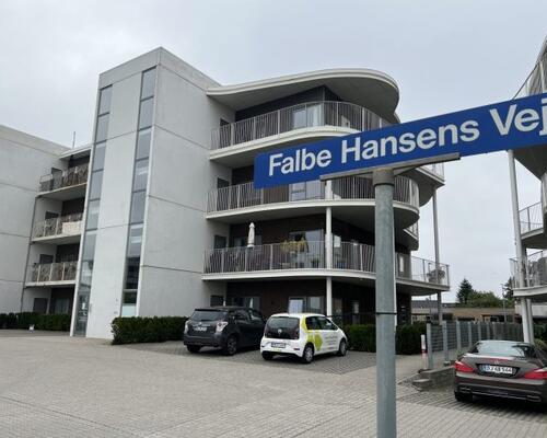 Dejlig stor 2 værelses lejlighed til udlejning