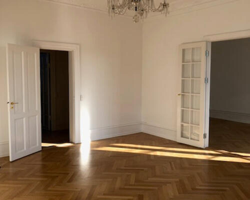 8 værelses lejlighed i Frederiksberg C
