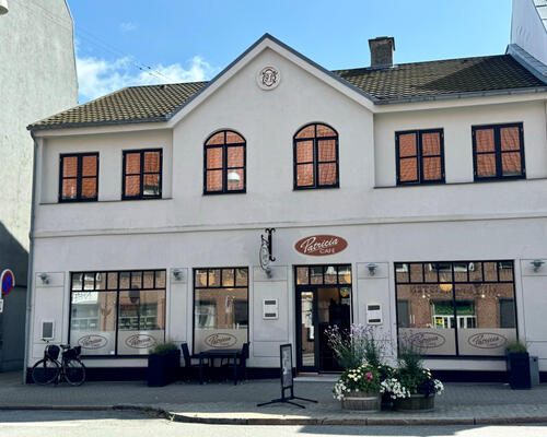 2-værelses lejlighed i mindre ejendom