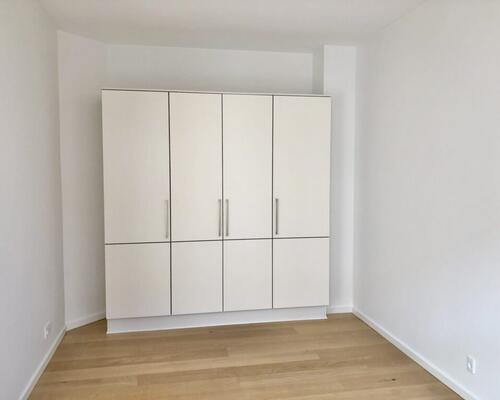 Smuk herskabslejlighed med 2 altaner
