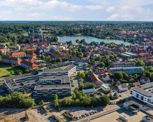 Moderne lejlighed centralt i Hillerød