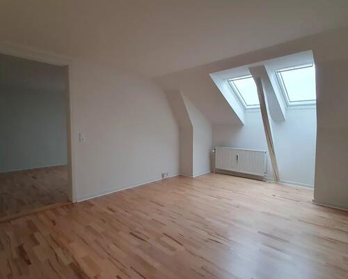 Hyggelig lejlighed i Herning midtby med skrå vægge
