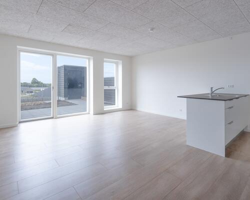 Skønt 4-værelses rækkehus på 106 m2 (93 m2 BBR) i 2-plan.