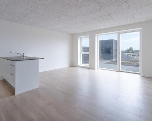 Skønt 4-værelses rækkehus på 106 m2 (93 m2 BBR) i 2-plan.