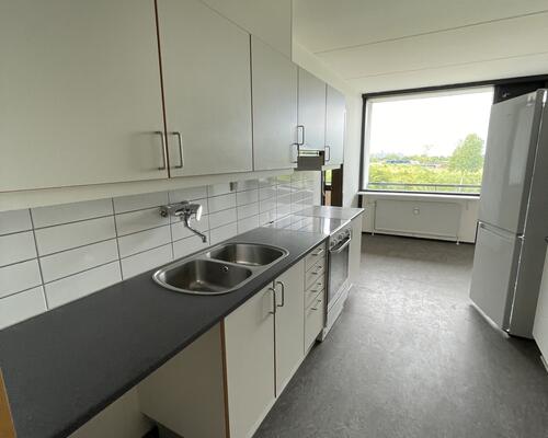 Stor delevenlig 4.værelses