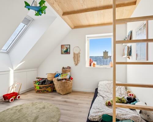 Eksklusiv og gennemrenoveret villa til møbleret leje i 2-12 mdr fra 1/1-2026 eller efter aftale