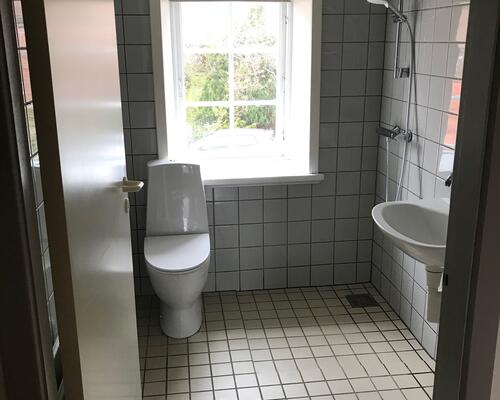 Kæmpe lejlighed i charmerende bygning