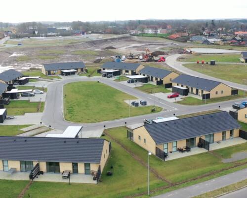 Lækkert nybygget rækkehus i naturskønne omgivelser