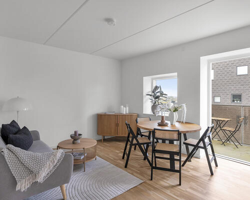 2-værelses med stor altan