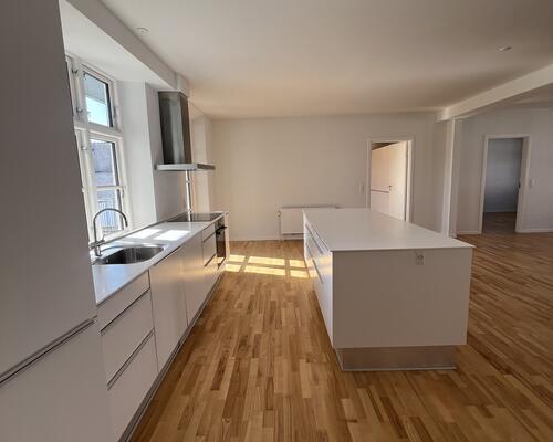 4 værelses lejlighed i Odense C