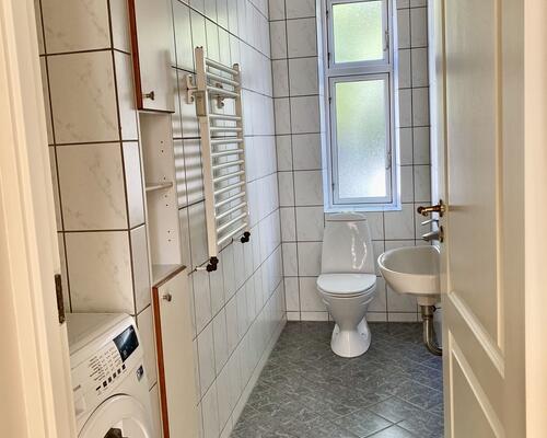 Stor delevenlig lejlighed i Odense C