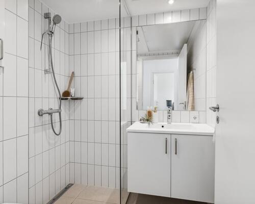 INGEN DEPOSITUM ELLER FORUDBETALT LEJE