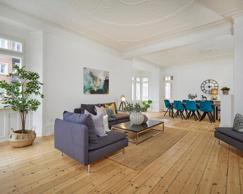 6 værelses lejlighed i Frederiksberg C