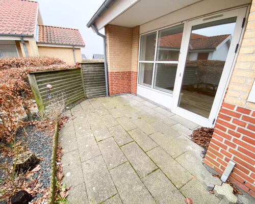 Dejlig 2-værelses lejlighed med egen terrasse