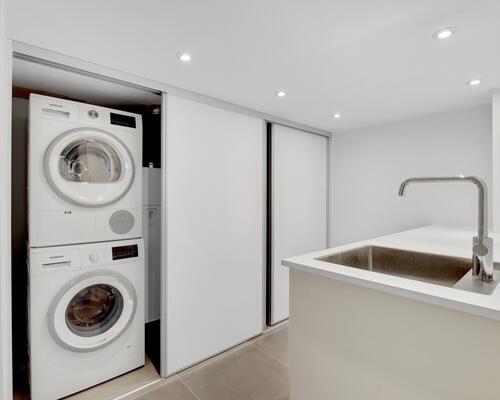 Fantastic new terrace house in Hellerup with 3+ extra bedroom in lower level