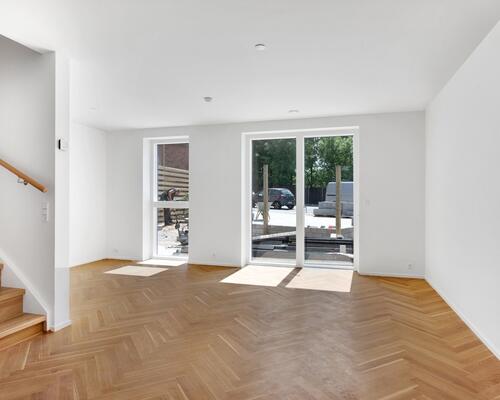 Fantastic new terrace house in Hellerup with 3+ extra bedroom in lower level