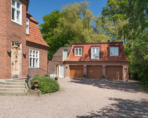 12 værelses hus i Holte