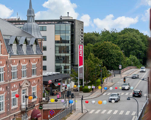 6 værelses lejlighed i Charlottenlund