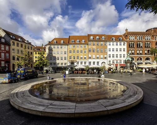 Charmerende møbleret lejlighed | København K.