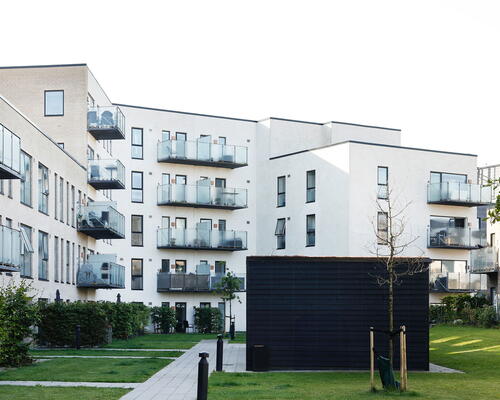 Egedal Stationsby - Moderne 3 vær. lejebolig med to store altaner