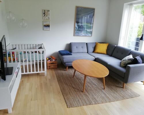 4-værelses rækkehus i Hørning på børnevenlig vej