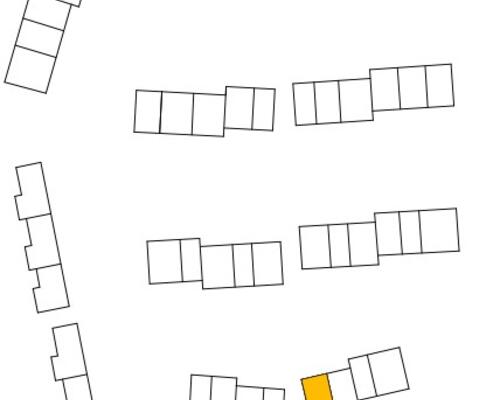Skønt 3-værelses rækkehus. Obs. alle billeder og plantegninger er vejledende. Denne bolig er spejlvendt ift. plantegningen.