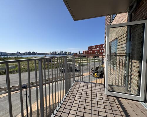 Unik 3-værelses lejlighed med fjordudsigt og stor altan