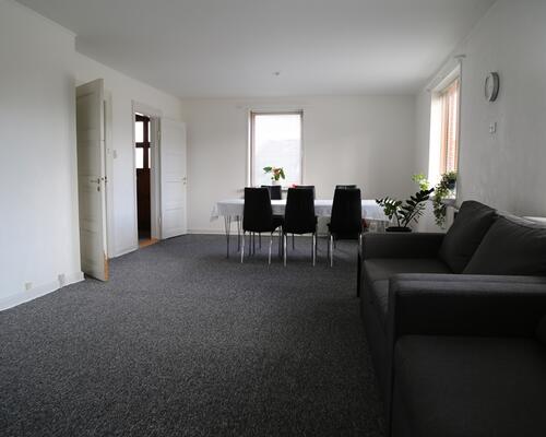 4 værelses hus i Hovedgård