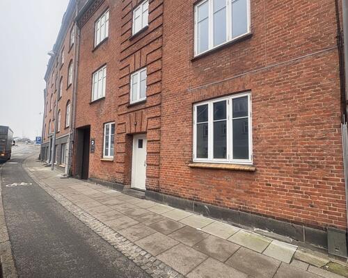 Nyrenoveret 3. værelses lejlighed