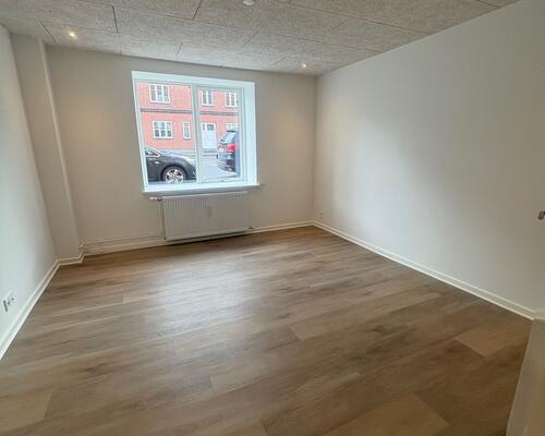 Nyrenoveret 3. værelses lejlighed