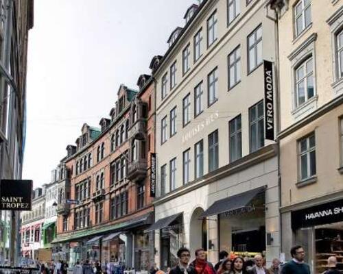 Bo midt på Strøget I Louises Hus