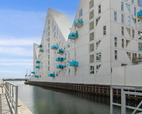 Lys og moderne 3-værelses i "Isbjerget", Aarhus Ø