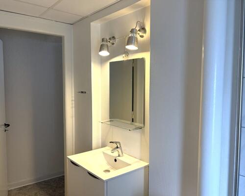 Flot istandsat delevenlig herskabslejlighed i Overgade – Odense C – 109 Kvm