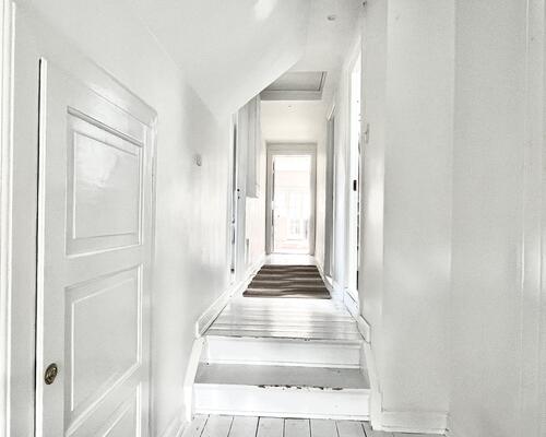 Stor klassisk palævilla midt i Vedbæk