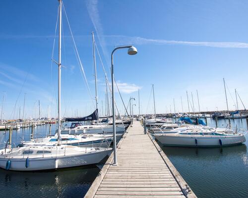 Stor klassisk palævilla midt i Vedbæk
