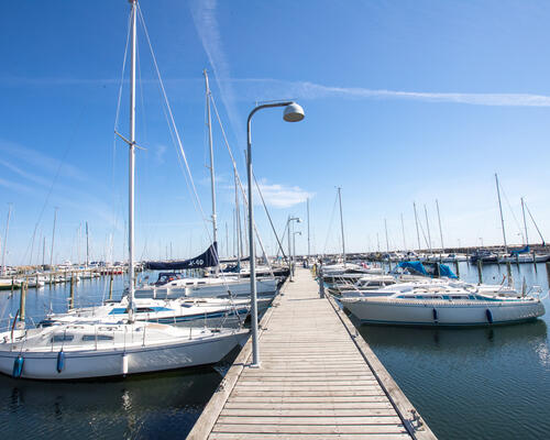 Stor klassisk palævilla midt i Vedbæk