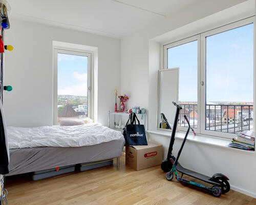 Stor, unik 4-værelses penthouse lejlighed med fantastisk udsigt i AstaHus